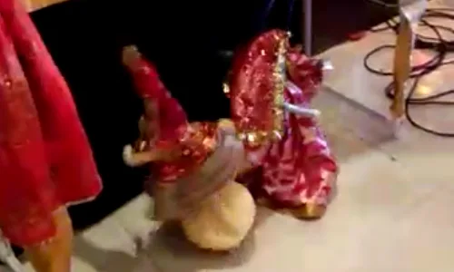 puppet show